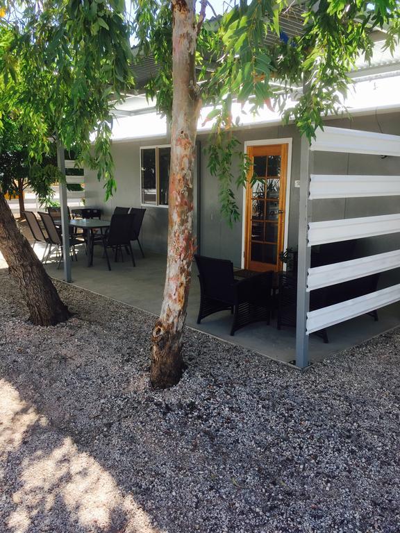 Cottage On Cork - Muddy Cottage ウィントン エクステリア 写真